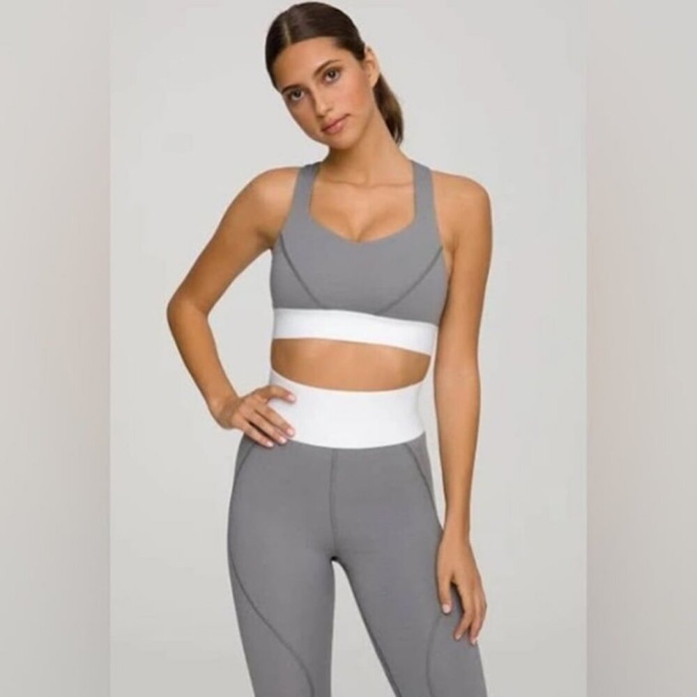 Good American core racer bra and essential leggings set grey women's size 3